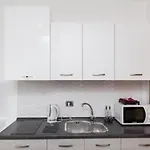 Stuck In The Moment Apartment